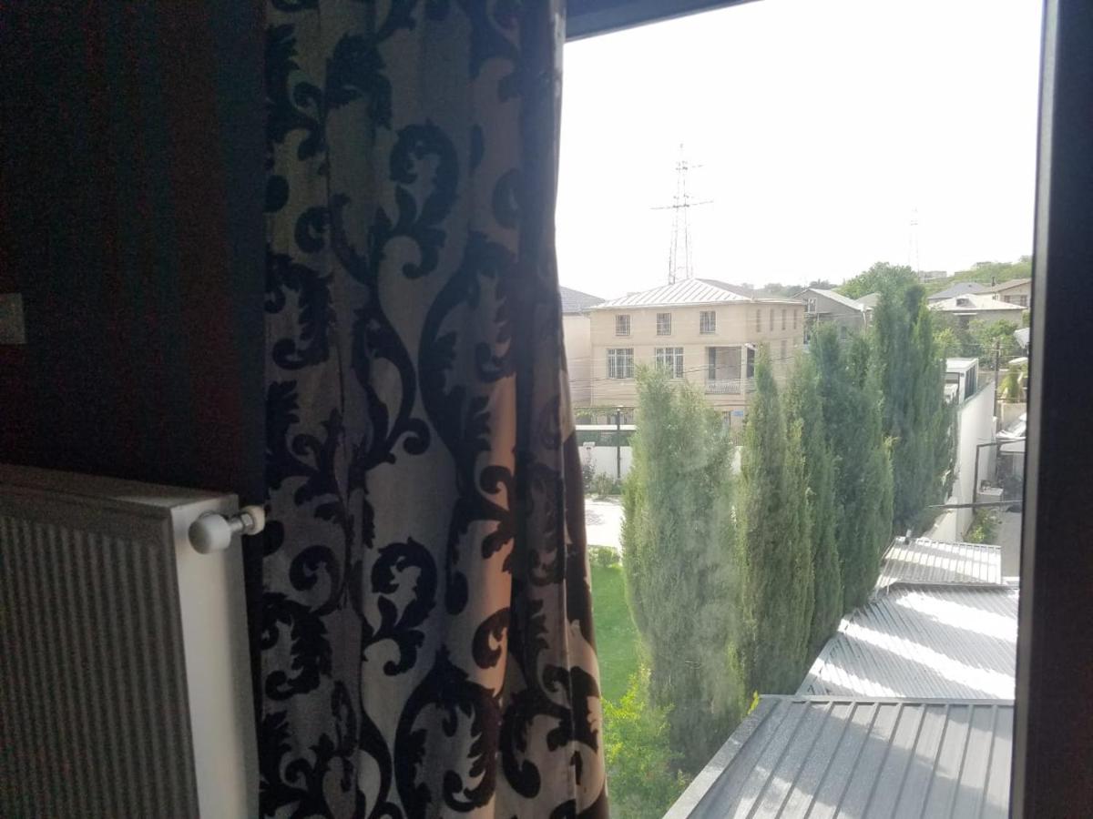 Urban Stay Rooms In Tbilisi Esterno foto