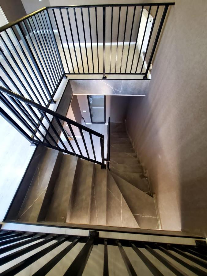 Urban Stay Rooms In Tbilisi Esterno foto