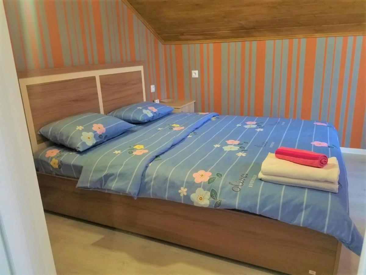 Urban Stay Rooms In Tbilisi Esterno foto
